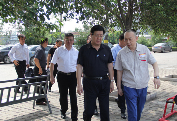 邯郸市人大副主任李永科 莅临正大制管调研指导