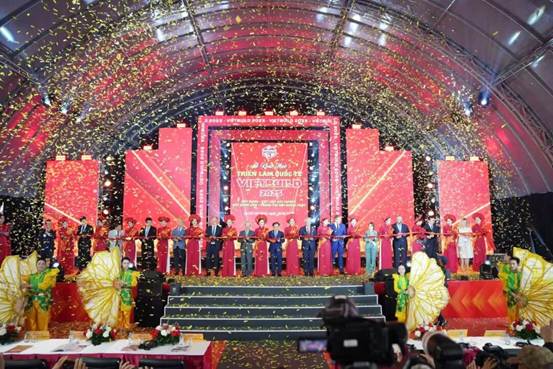 正大制管集团亮相 VIETBUILD 2025 胡志明建材展